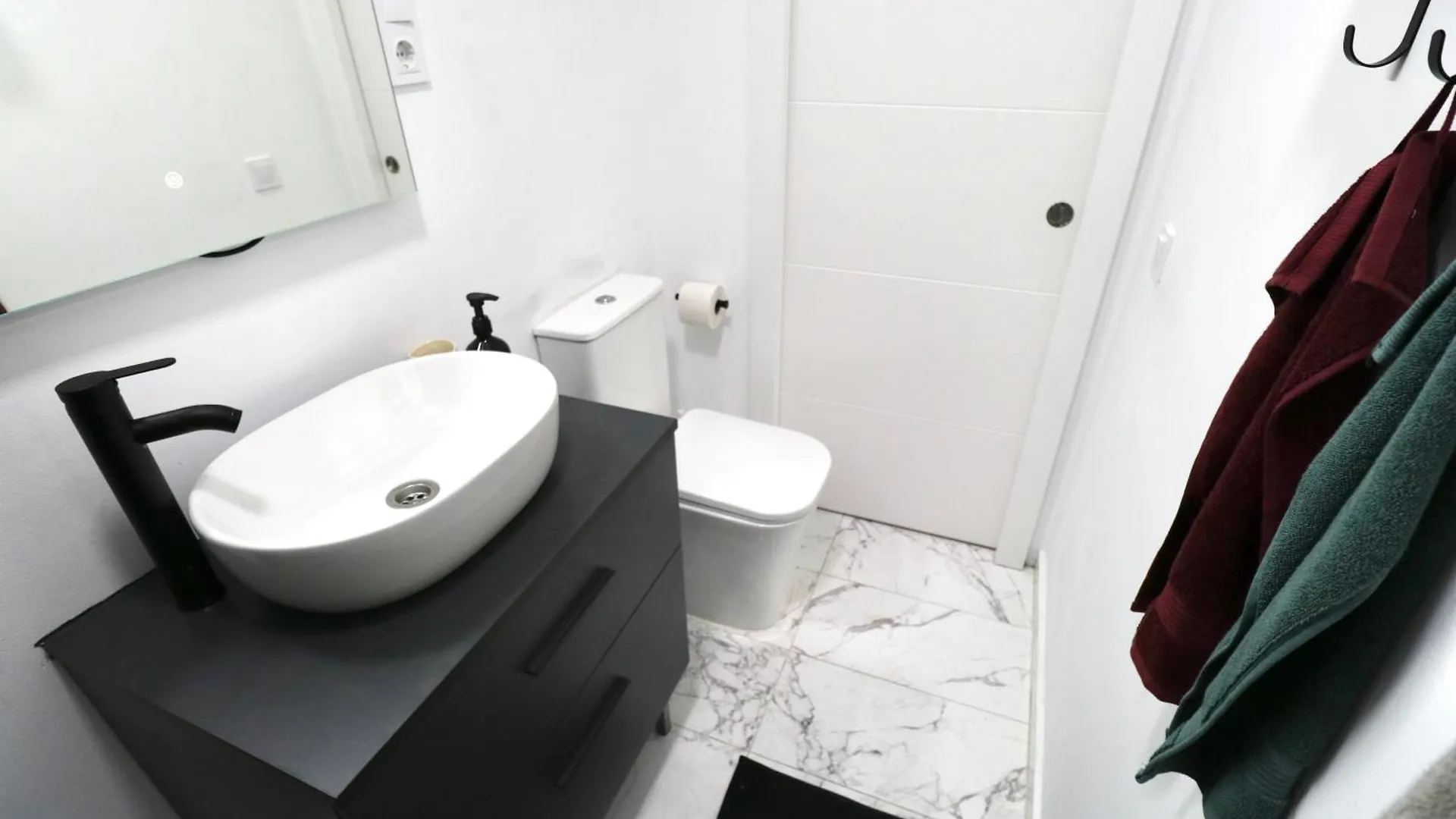 Seaside Heaven Panorama Views Prime Location Apartment Torremolinos Spain