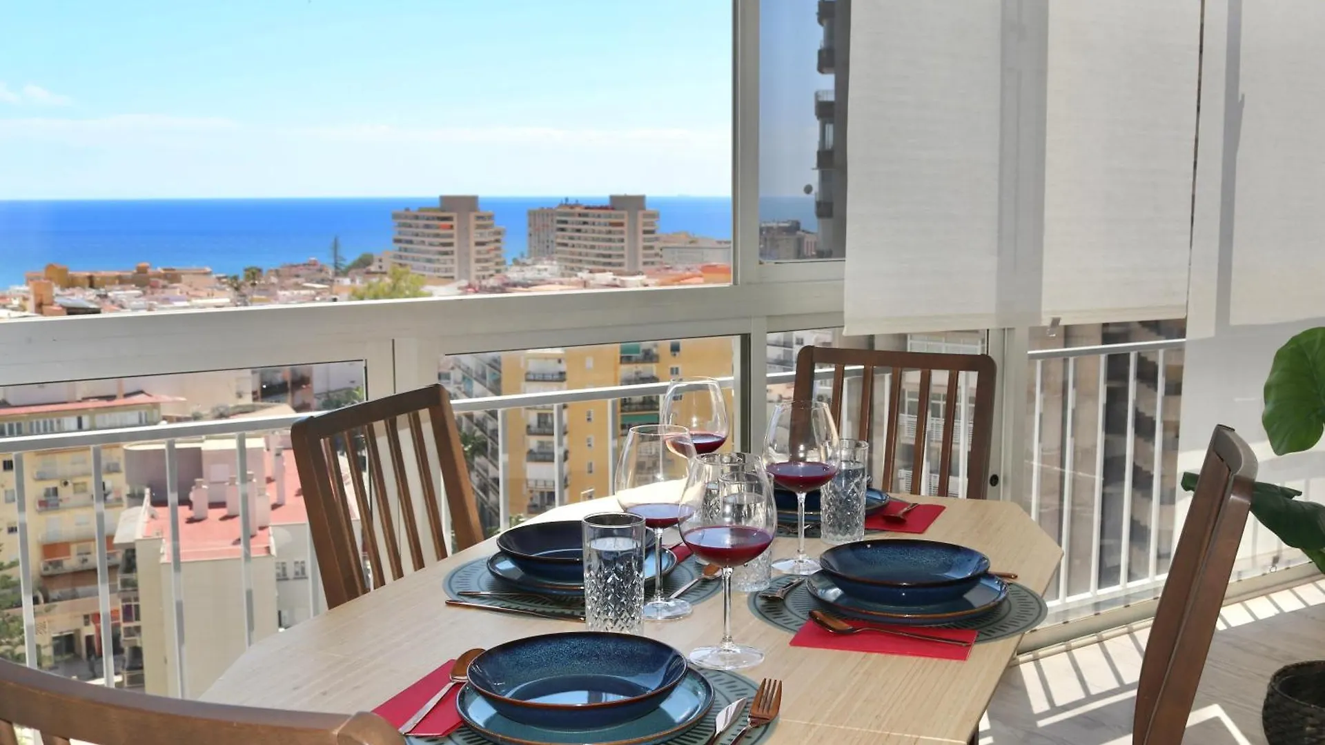 Seaside Heaven Panorama Views Prime Location Apartment Torremolinos 0*,  Spain
